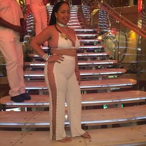 Meet your Posher, Bella